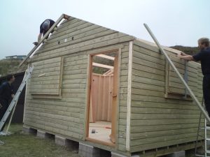 14ft x 11ft Customised Beach Hut 9JPG-min