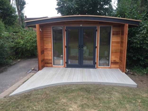 Cedar Cladding Garden Room, Hampshire