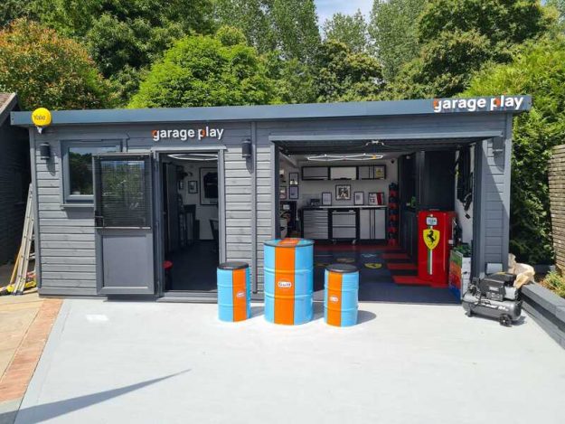 Contemporary Wooden Garage, Ascot, Berkshire