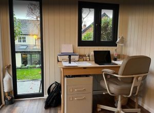 Garden Rooms and Studios Southampton 8